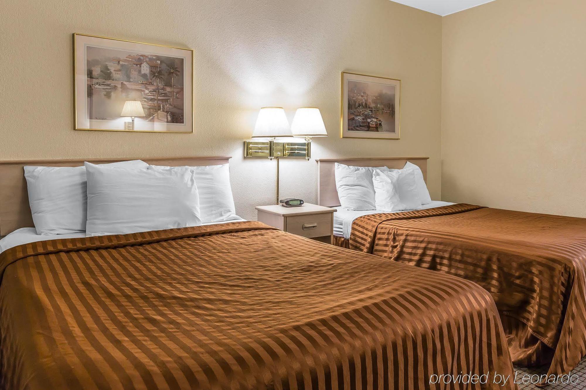Country Inn & Suites By Radisson, Monterey Beachfront-Marina, Ca Esterno foto