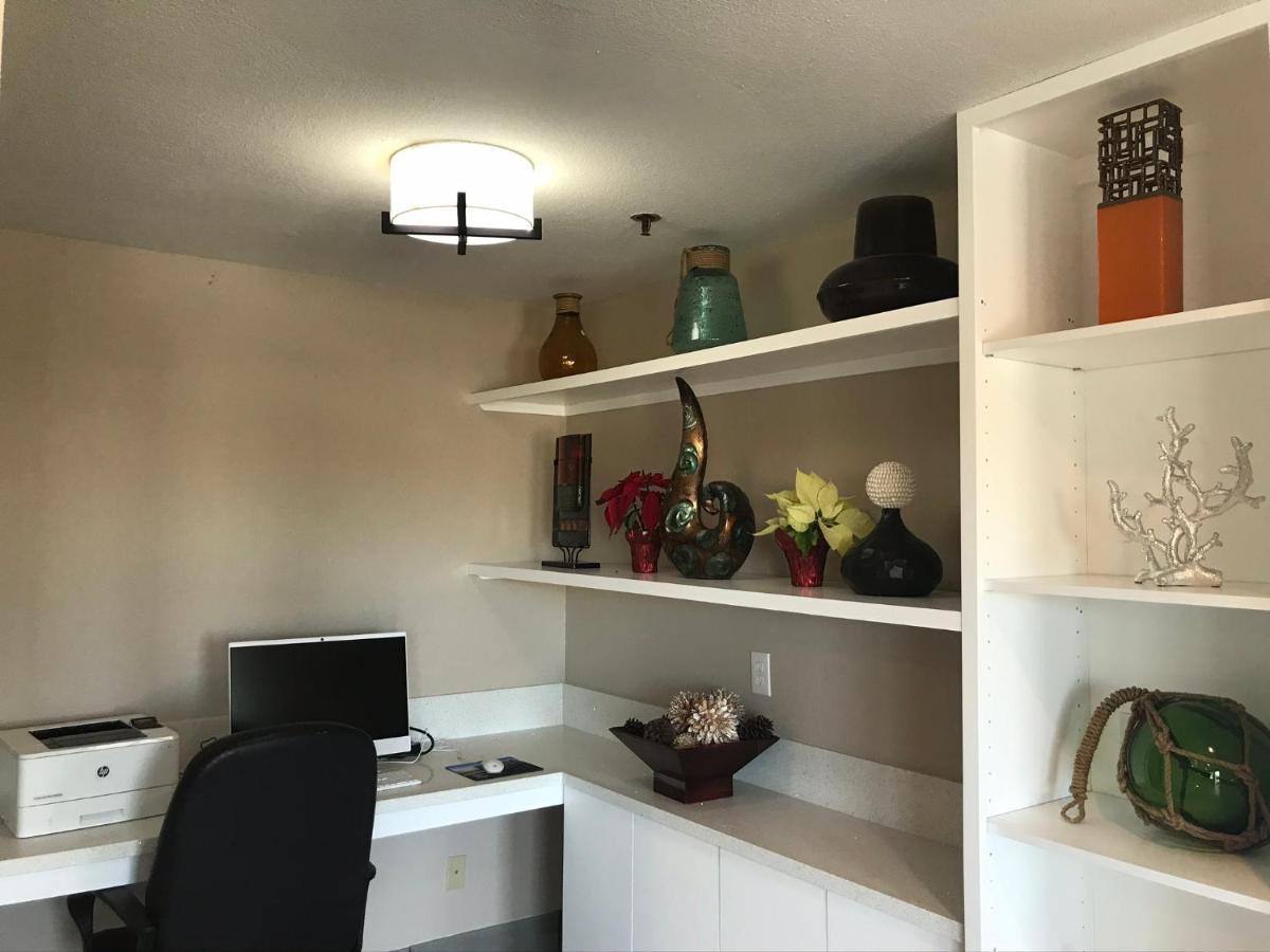 Country Inn & Suites By Radisson, Monterey Beachfront-Marina, Ca Esterno foto